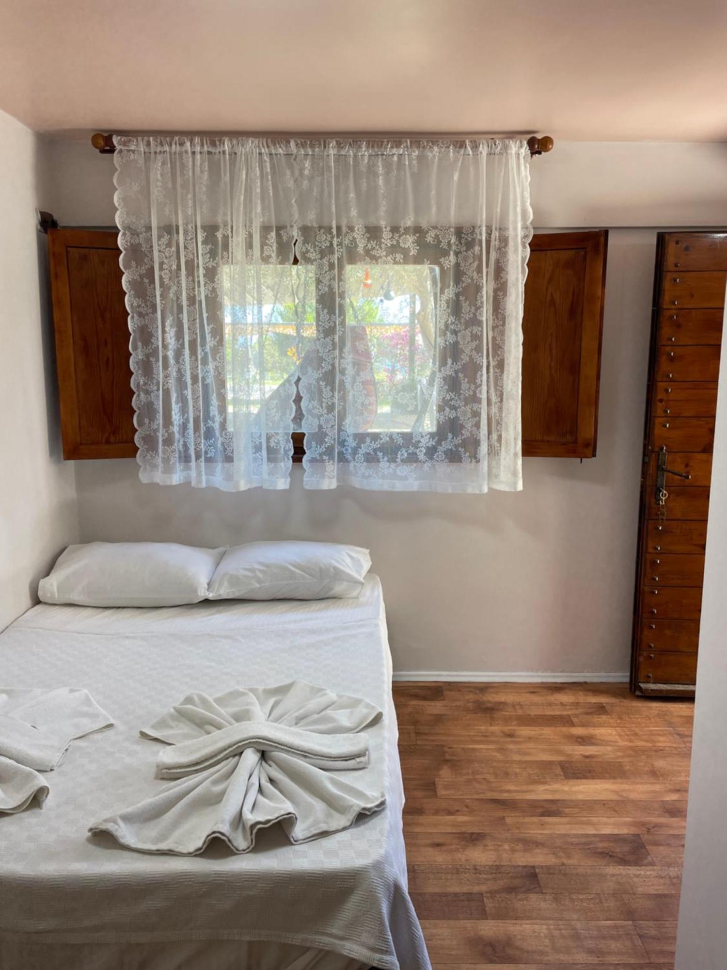 Ata Boutique Hotel Кешме Экстерьер фото